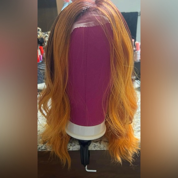 Chelsey Smith Cosmetics Crowns Cloud Pumpkin Petite Wig - Picture 4 of 10